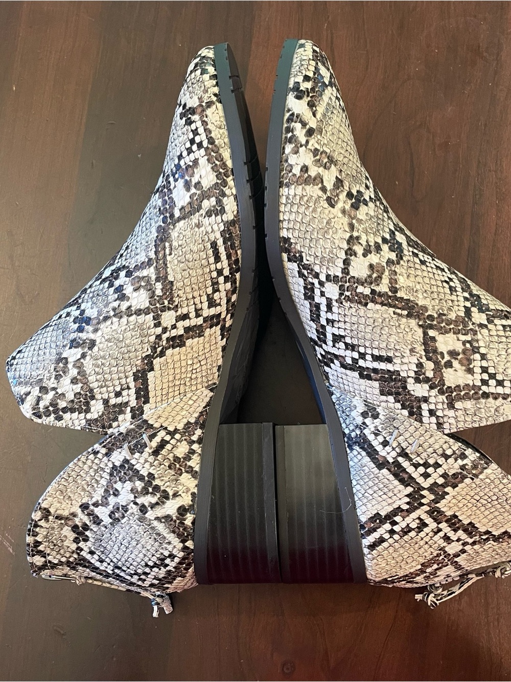 Kenneth Cole Reaction Booties Womens 9.5 Side Skip Snake Print Boot Shoes - Picture 11 of 12